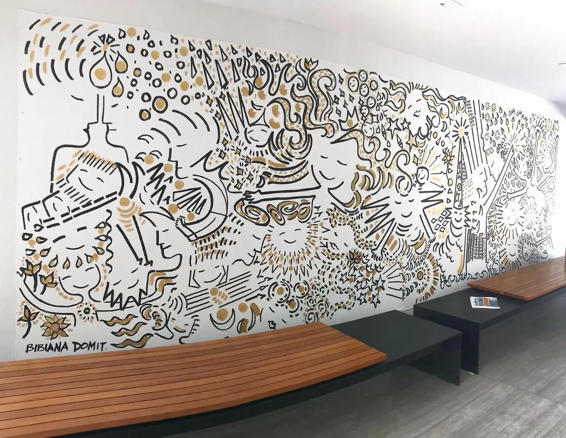 Haus Contemporary Lägenhetshotell 4*