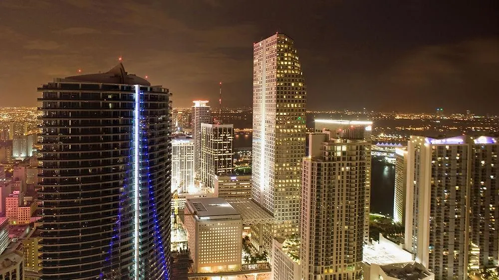 W Miami