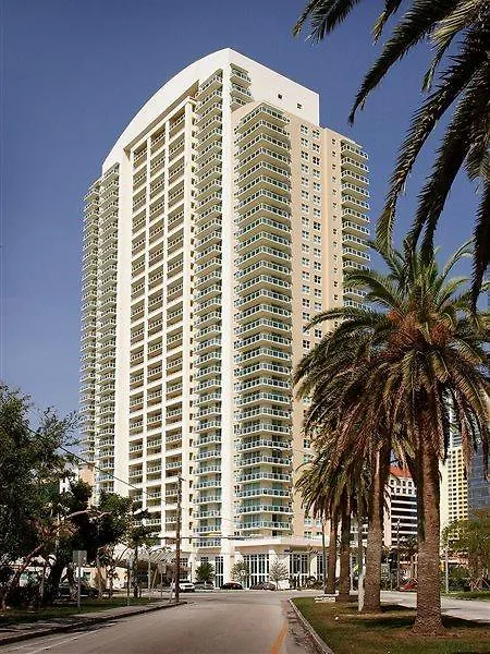 Churchill Brickell - One Broadway Lägenhetshotell