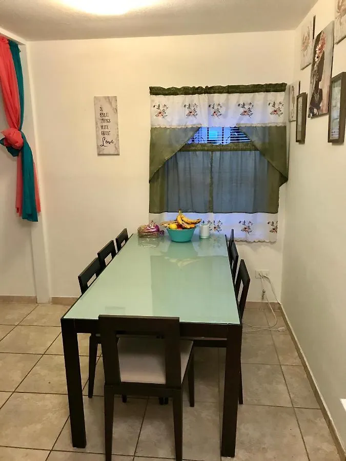 Casa Rosa Women's Хостел Майами