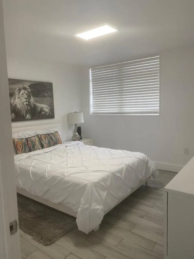 דירה Modern & New,excellent Location