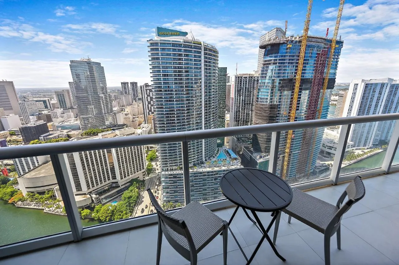 Majestic High Rise Unit With Ocean View 度假居 迈阿密