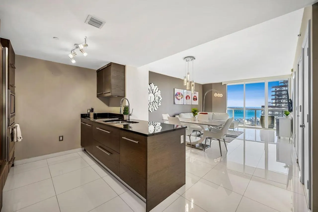 Icon Brickell Residences * Miami