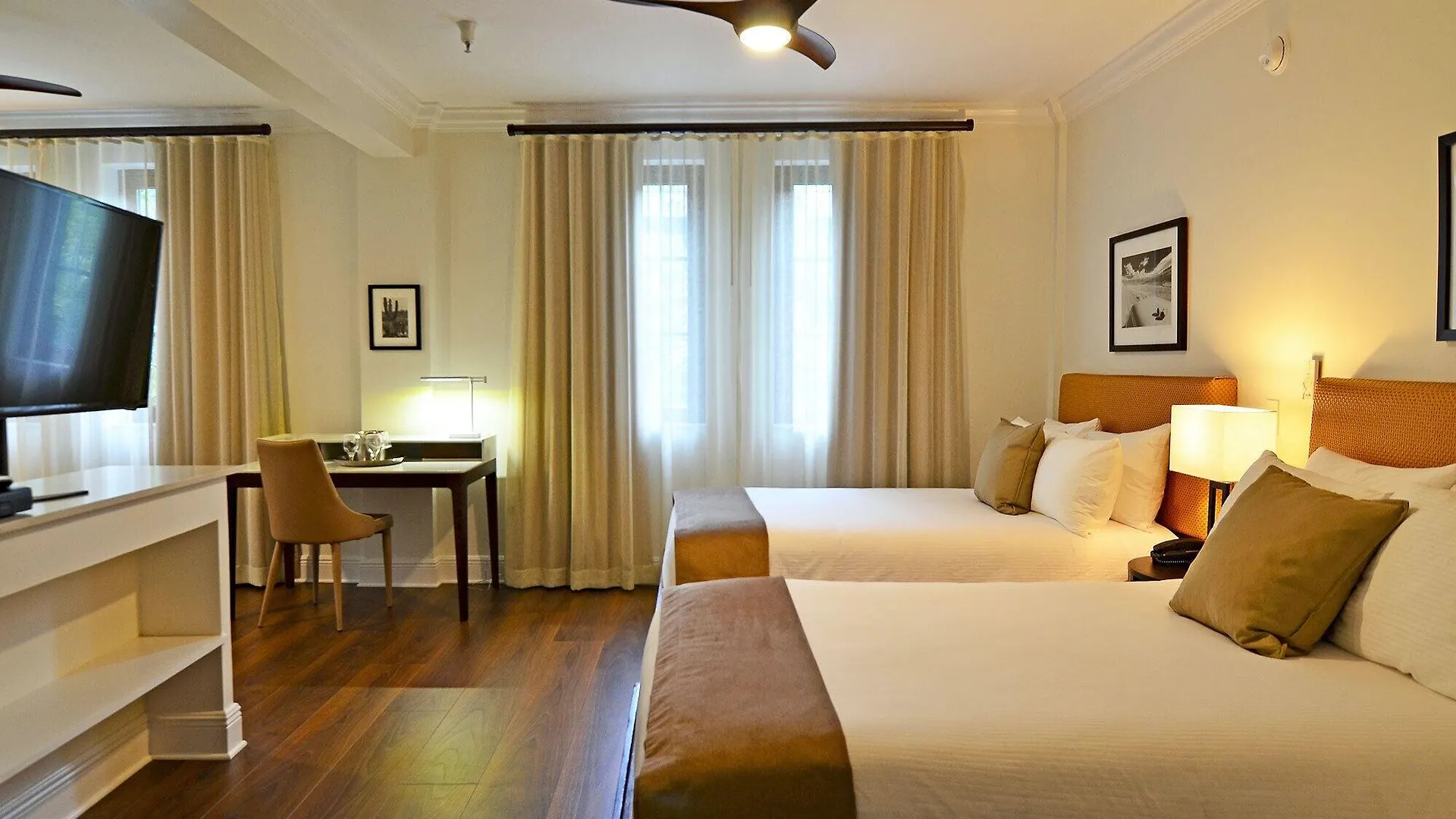 Hotel St. Michel