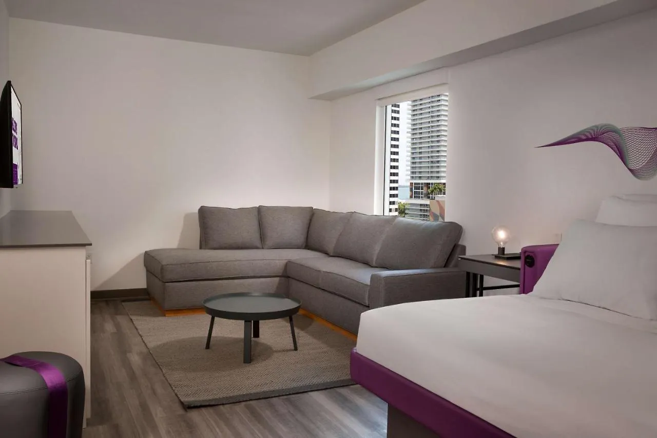 Hotel Yotel 4*