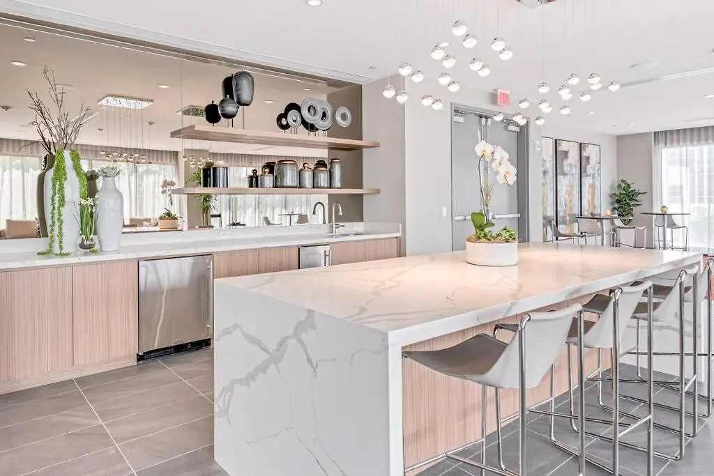 Luxury In Downtown Doral Apartment Miami