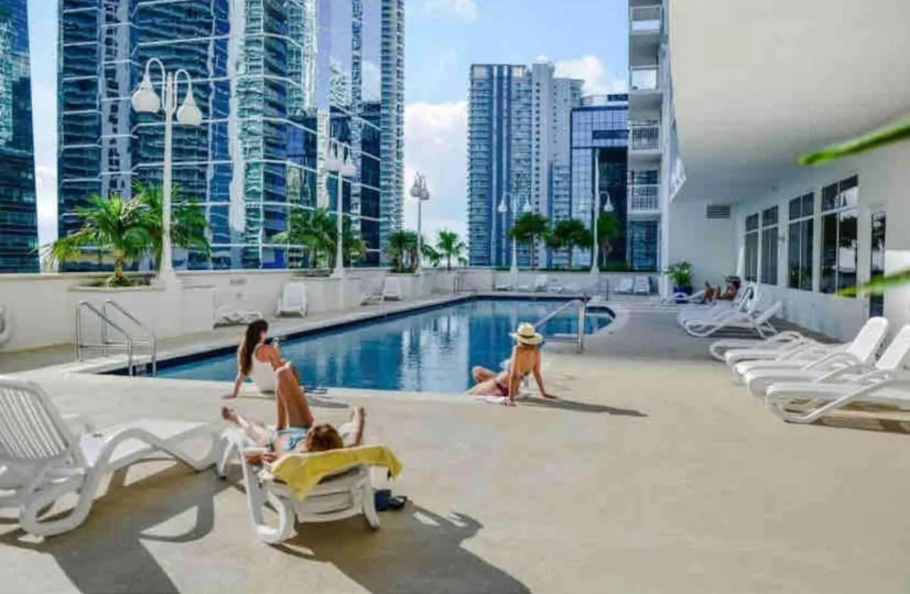 Luxurious With Parking In Brickell Майами