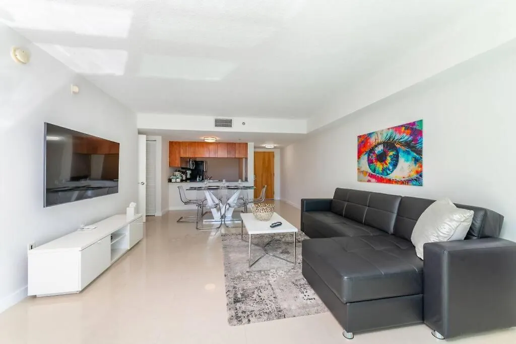 アパート Stunning 2br With Ocean View At Brickell, Free Parking マイアミ