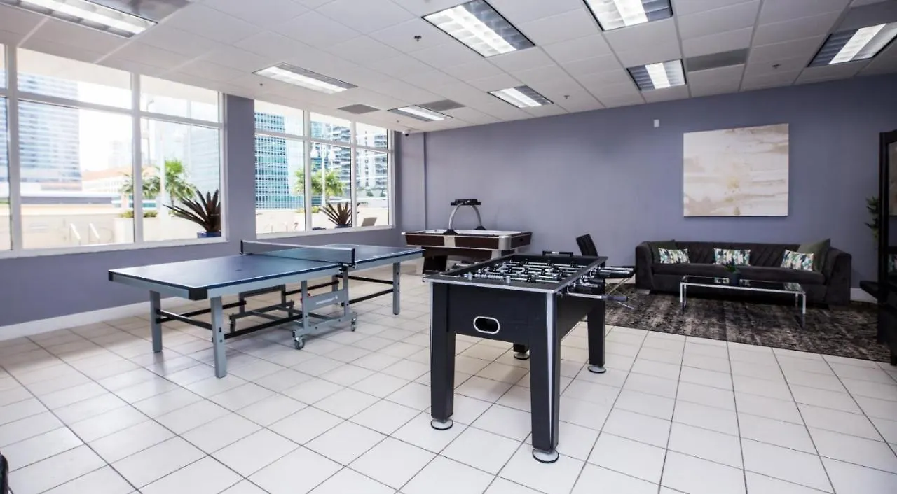 Stunning 2br With Ocean View At Brickell, Free Parking * マイアミ