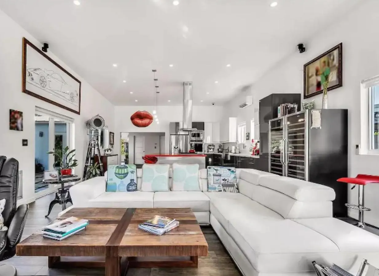 Modern Northwest Vacation In Apartamento