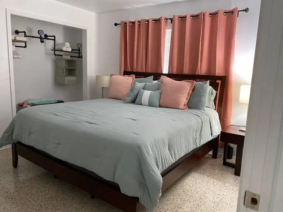 Stayover In 2br - 1bth - Free Parking アパート *