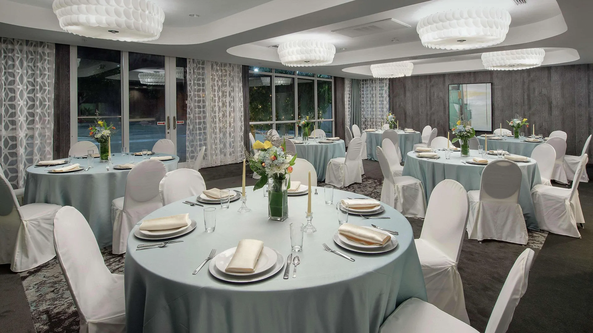 Отель Hilton Garden Brickell South