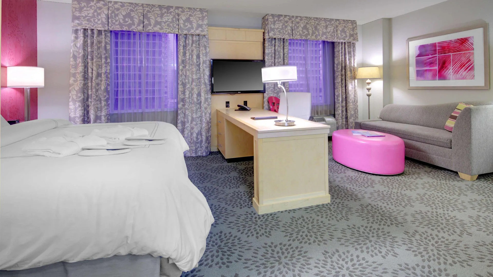 Hampton & By Hilton Downtown/brickell Hotel 3*