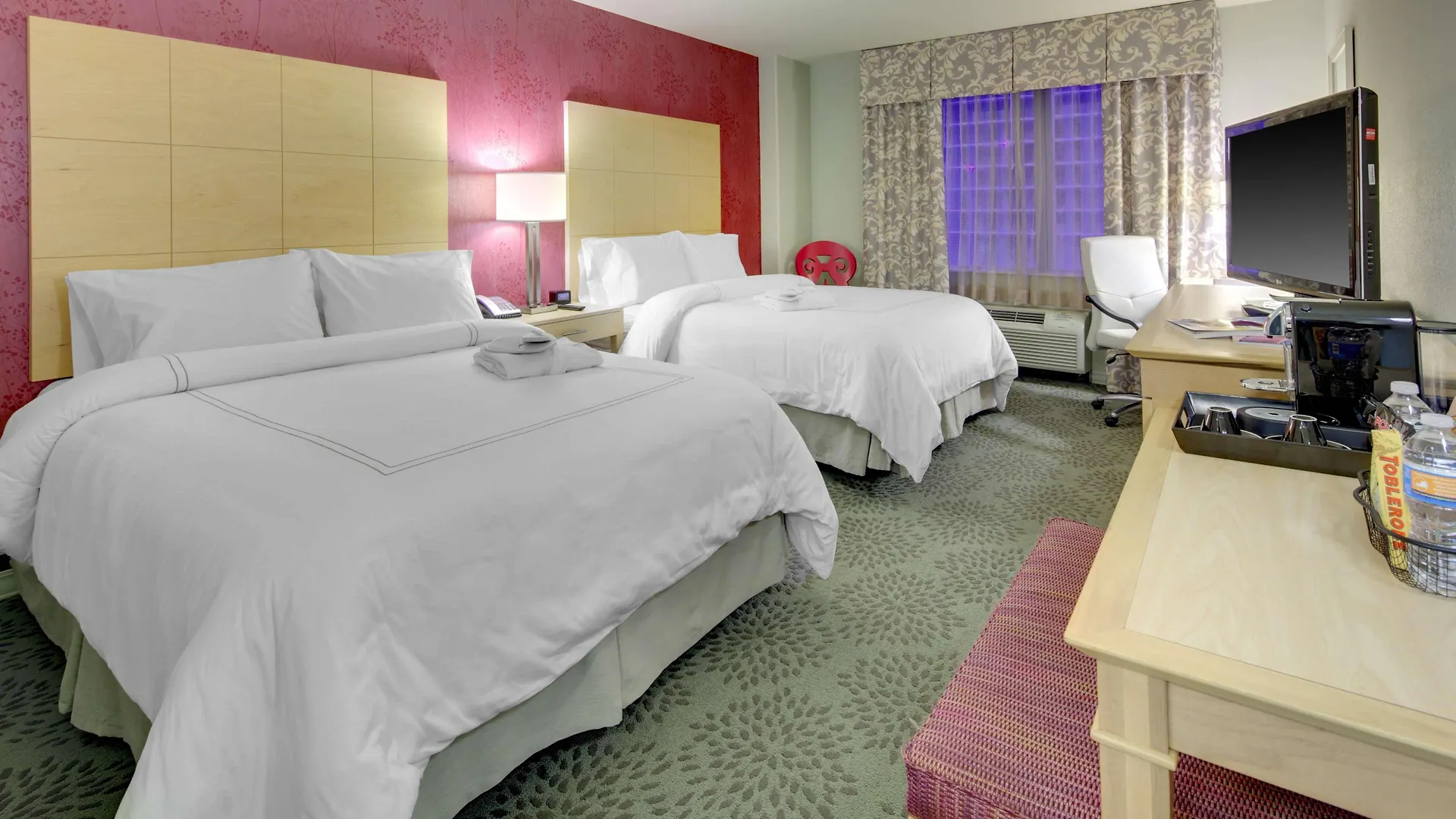 Hotel Hampton & By Hilton Downtown/brickell Miami