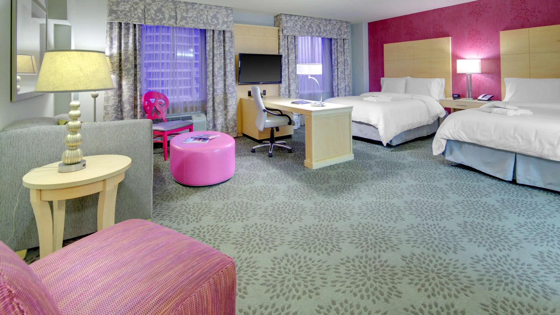 Hampton & By Hilton Downtown/brickell Miami