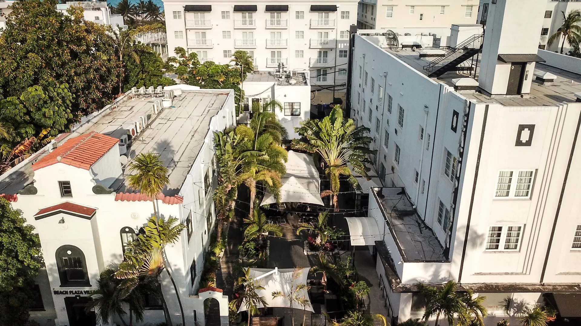 South Plaza Hotel