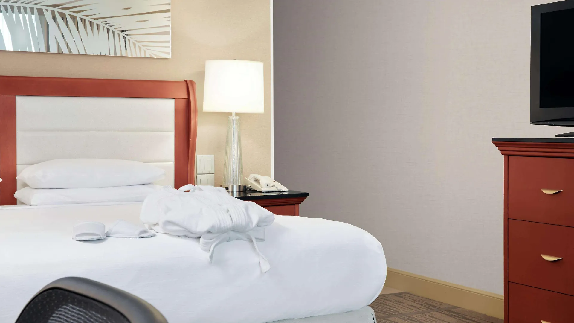 Doubletree By Hilton Airport & Convention Center Otel Miami