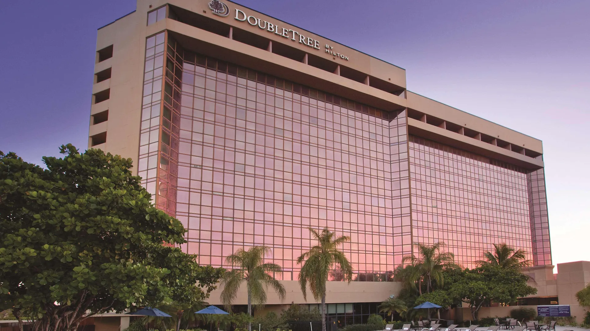 Otel Doubletree By Hilton Airport & Convention Center Miami