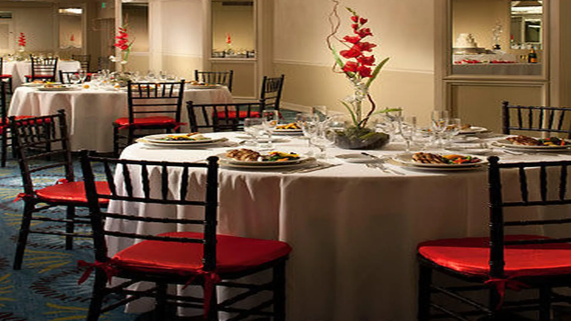 Courtyard Coconut Grove Hotel Miami