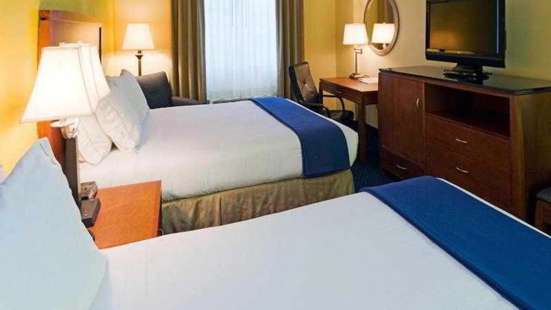 Express Miami Airport Area By Ihg Hotel