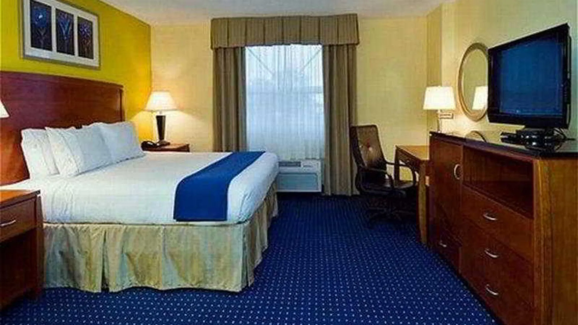 Express Miami Airport Area By Ihg 3*