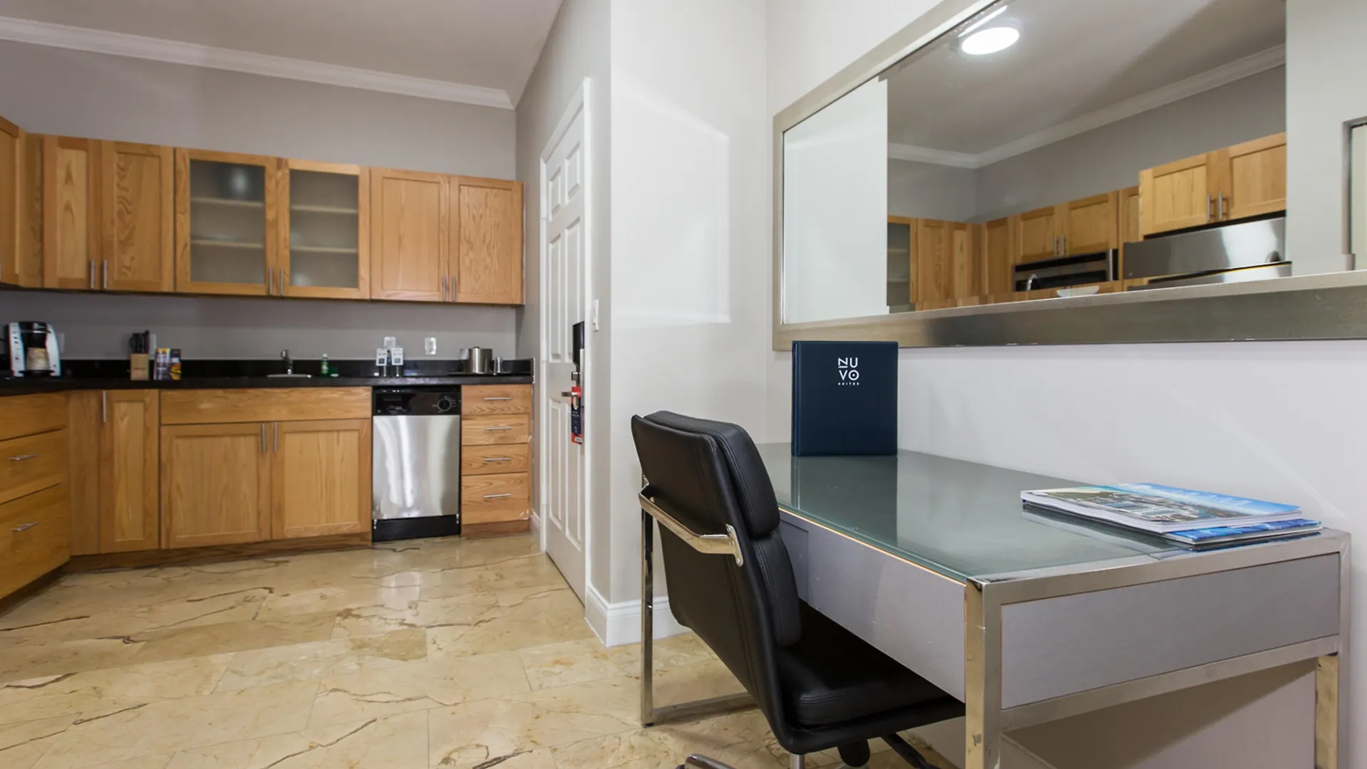 Nuvo - Miami / Doral 4*