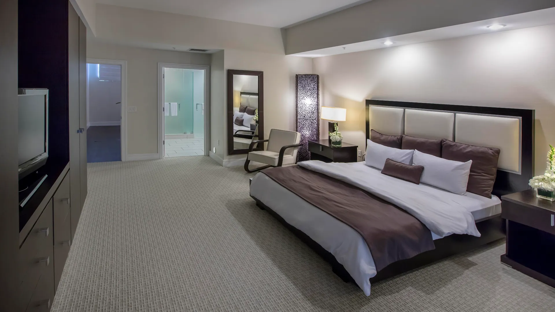 Hotel Provident At The Blue 4*