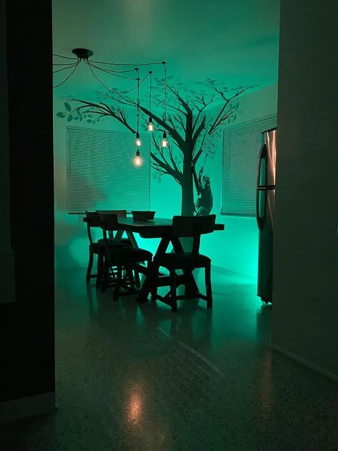 アパート Stayover In 2br - 1bth - Free Parking