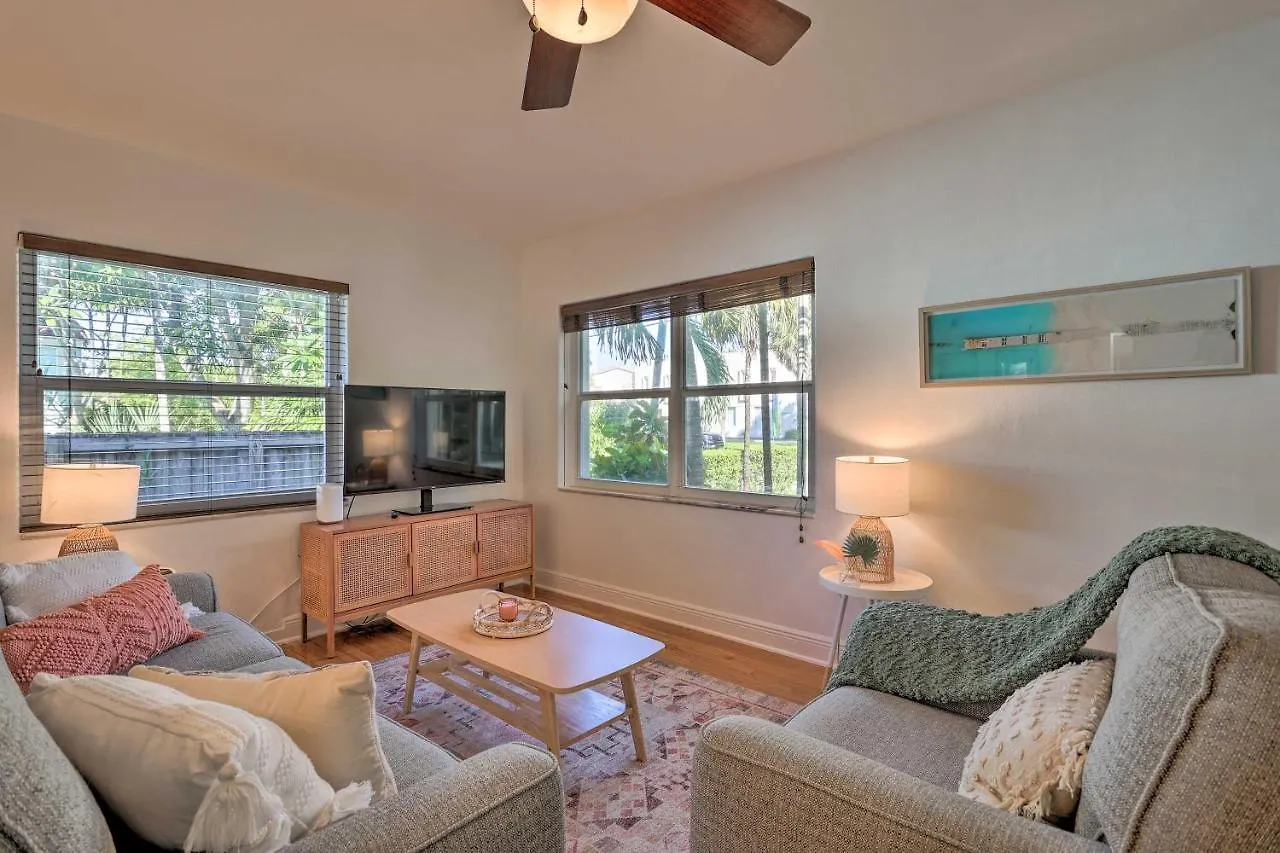 펜션 Modern 2 Bd And Loft Getaway Less Than 9 Mi To Dtwn!