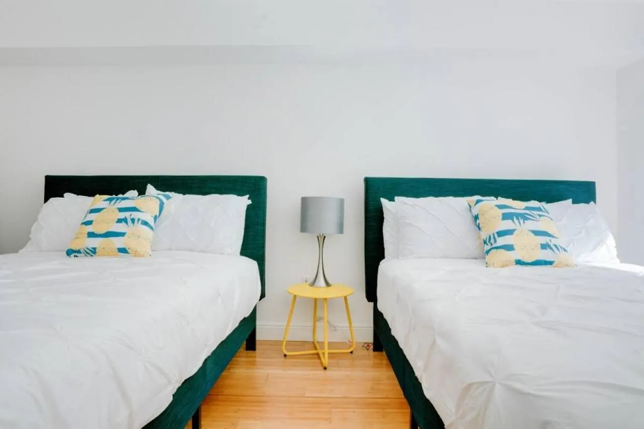 Сasa de vacaciones Gem With Great Ocean View, Pool, Wfh Set Up, And Parking Miami