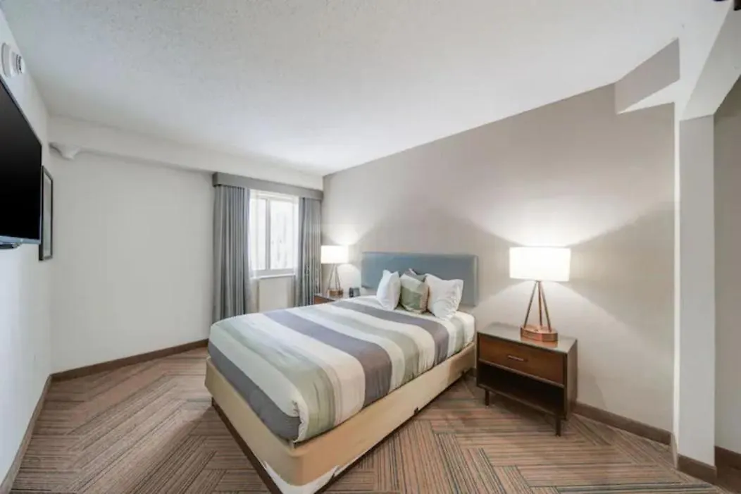 The Malone Aparthotel *