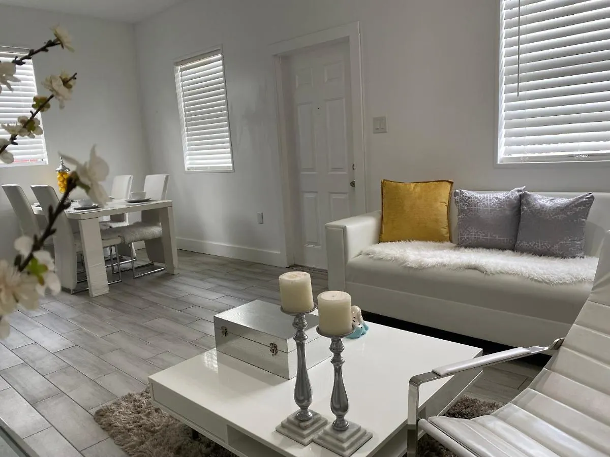 דירה Modern & New,excellent Location מיאמי