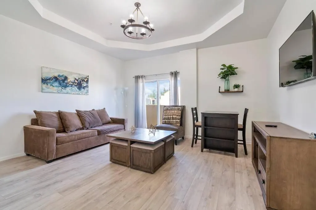 Airport 2bedrooms 2 Bath Apartment *