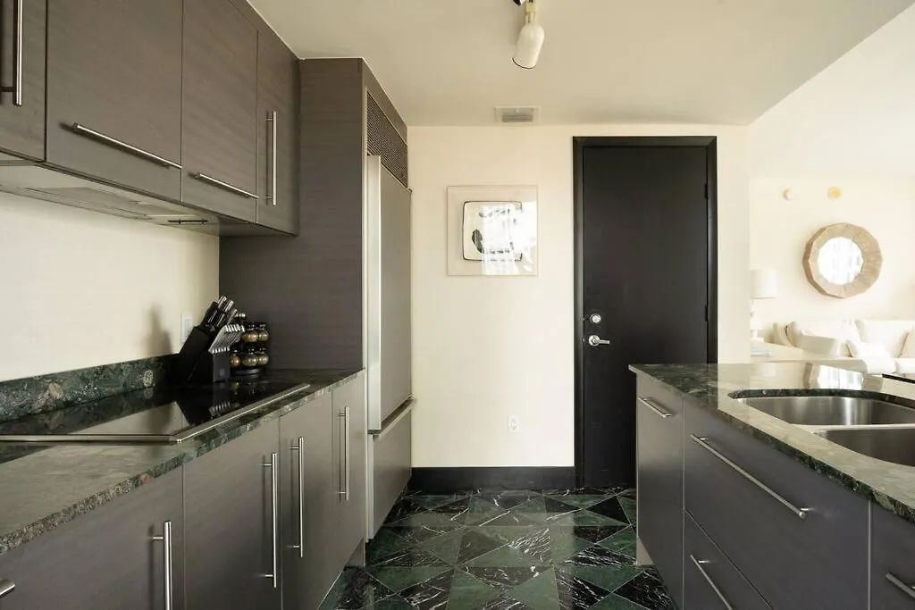 Daire 2 Bedroom With Stunning Views At The W Residences