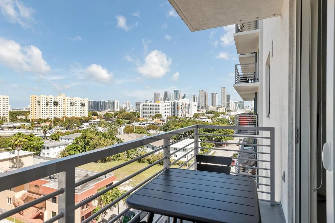 Brickell 1br W Gym Pool Wd Nr Center Mia-43