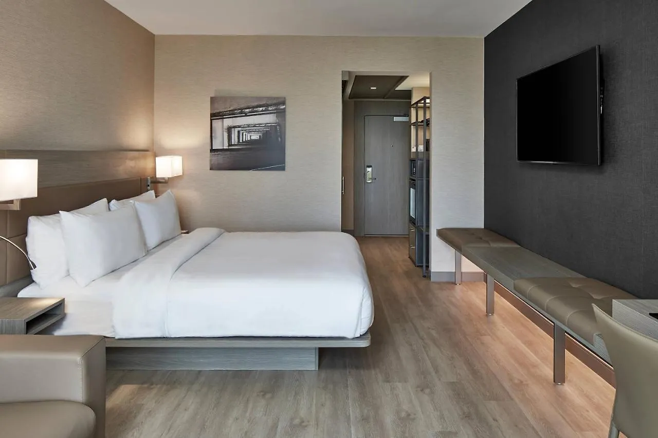 Ac Wynwood Hotel