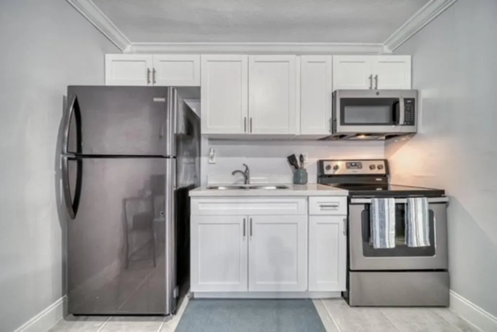 Willa Mdc Estates-private With Ample Gated Parking Miami