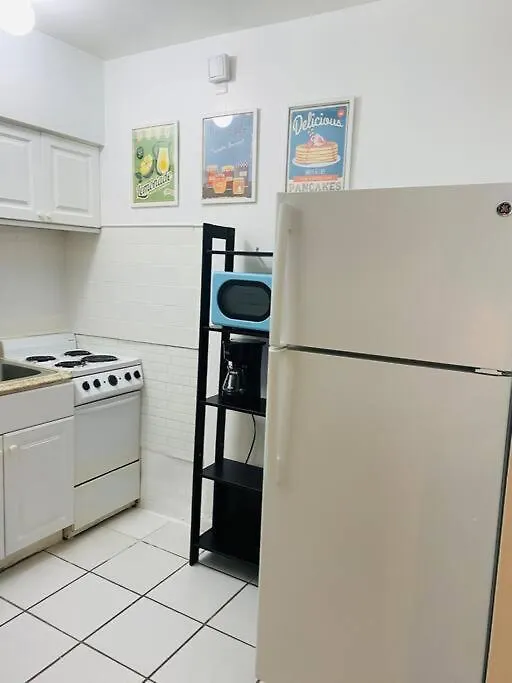 Coral Gables / Coconut Grove Area Free Parking Apartman Miami
