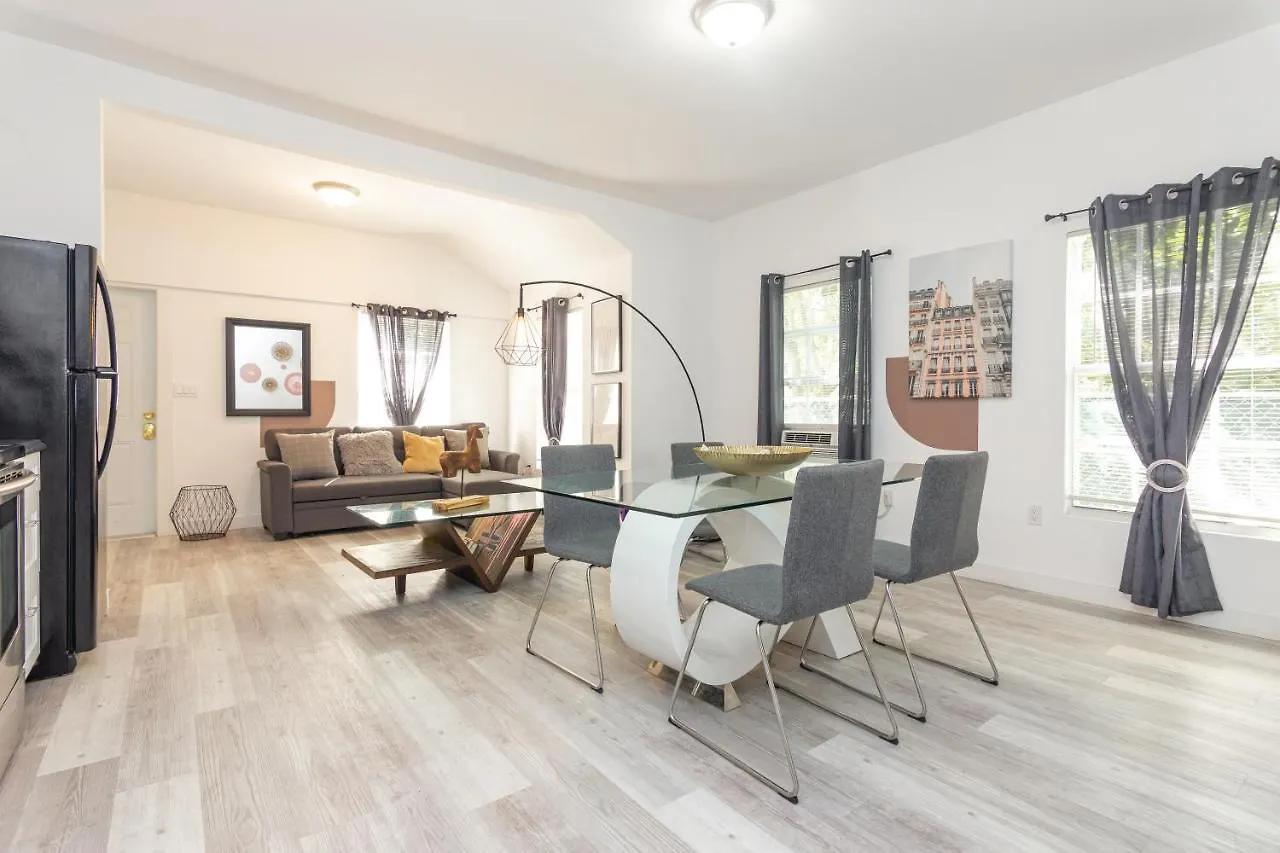 Apartment Midtown - Wynwood Area With Backyard - Art District Near To Miami