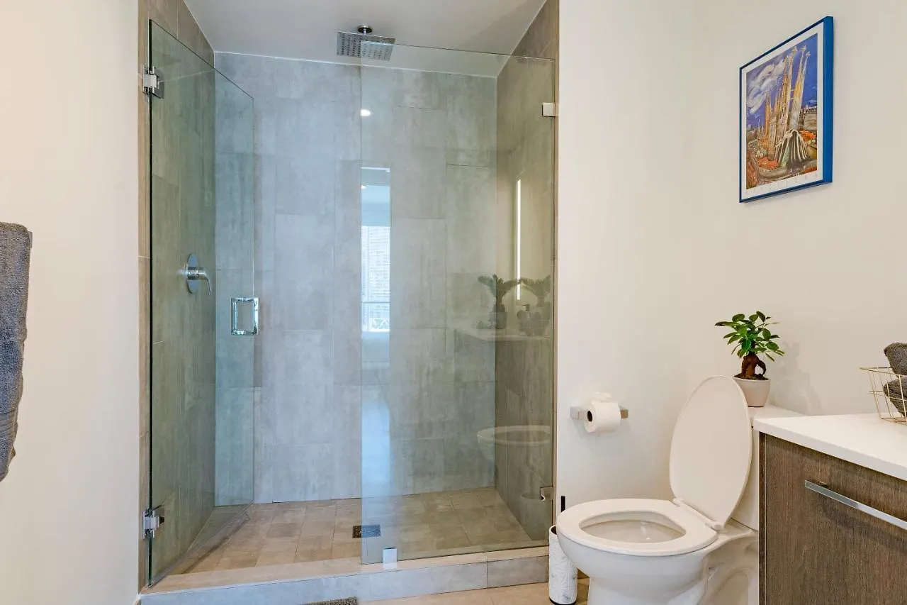 Luxurious 2-bed With Breathtaking Bay Views!! Daire *