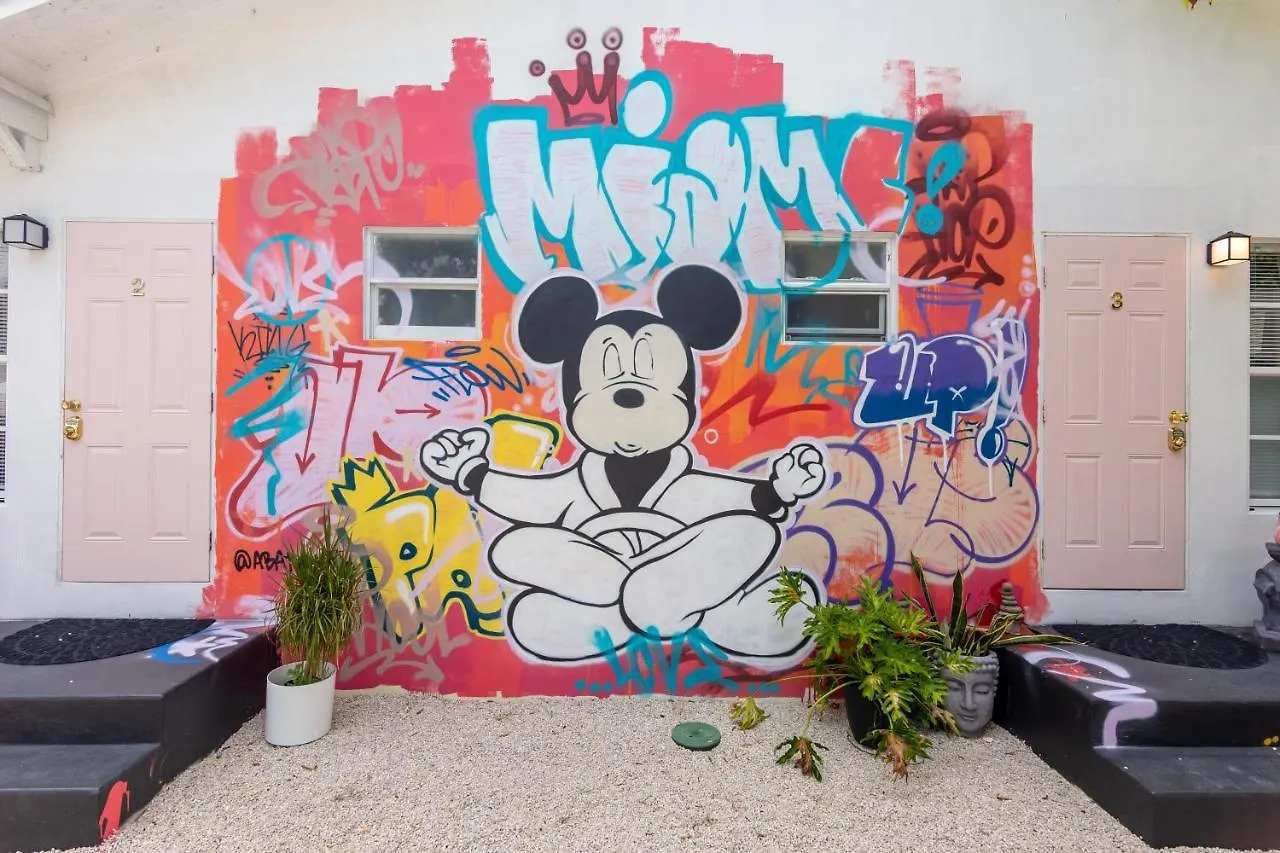 Midtown - Wynwood Area With Backyard - Art District Near To Apartment