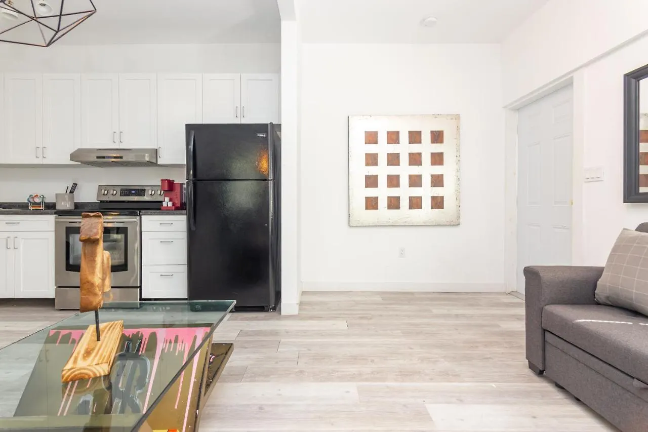 Midtown - Wynwood Area With Backyard - Art District Near To Apartment