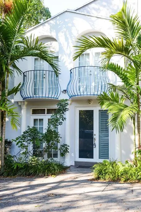 Coconut Grove Hidden Sanctuary Townhouse