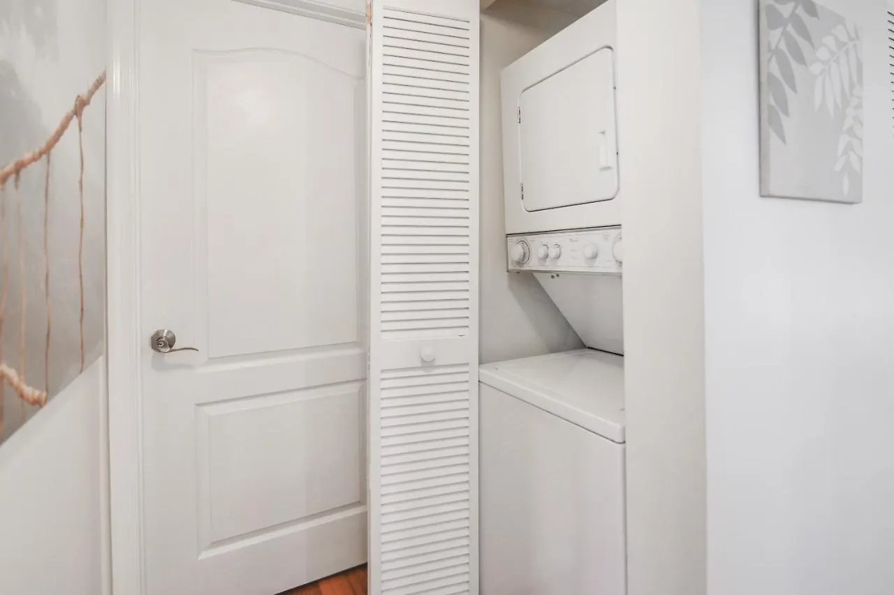 Spectacular 3 Bd Direct Ocean Balcony View Daire *