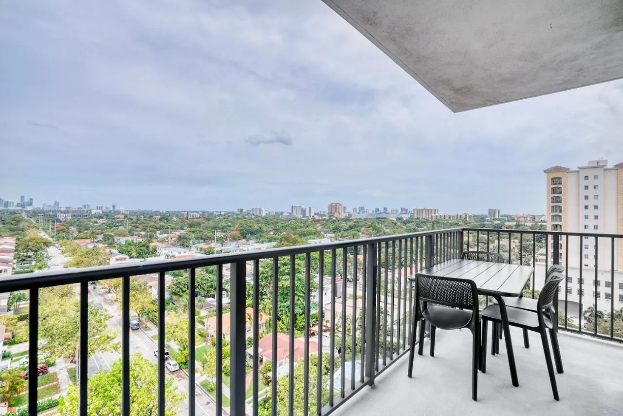 Coral Gables 2br W Pool Gym Nr Miracle Mile Mia-76 Apartment Miami
