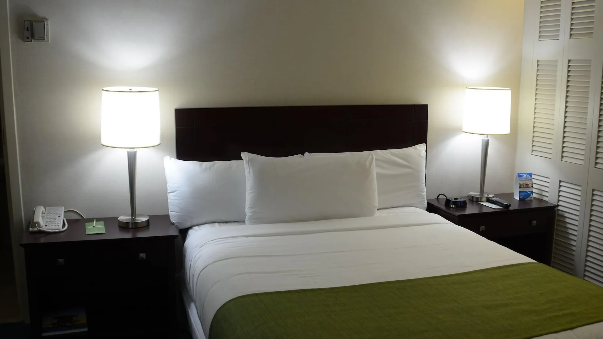 Hotel International Airport Miami
