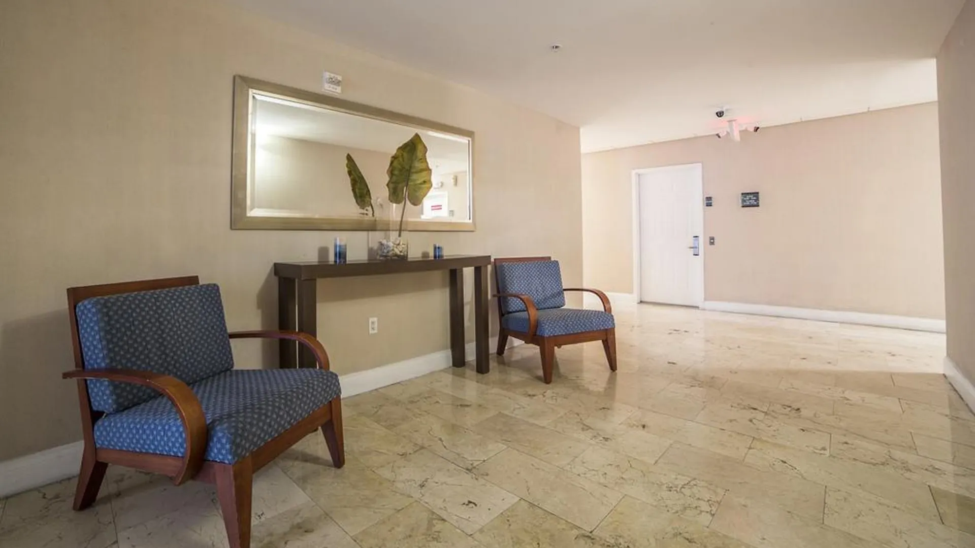 Nuvo - Miami / Doral