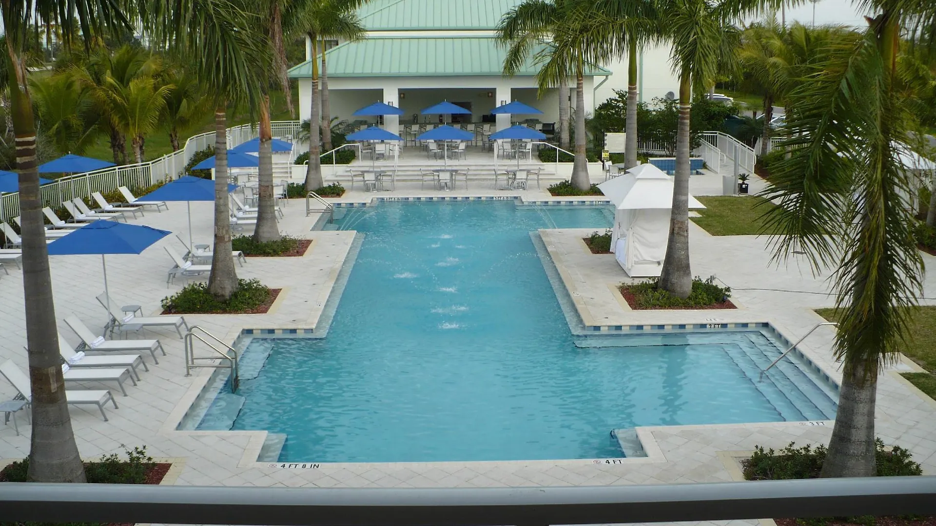 Provident At The Blue 4*