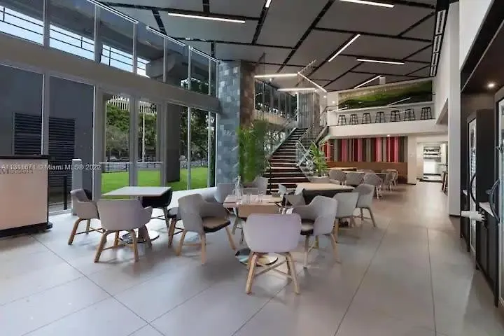 22nd Floor 1br Yotelpad Downtown Pool And Gym Appartement Miami