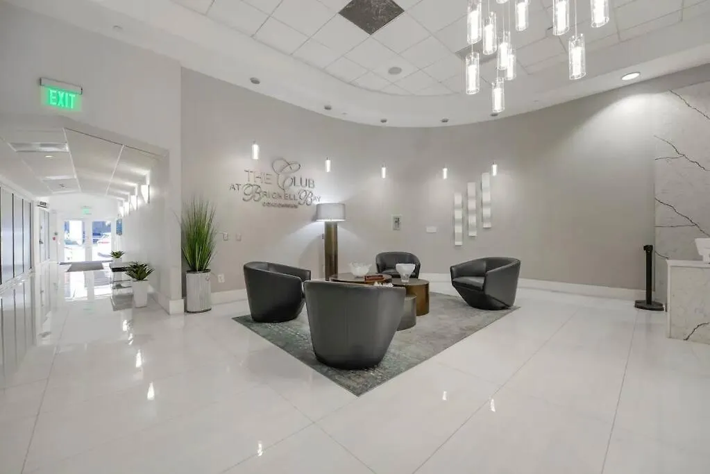 Brickell Center W/city & Bay View + Free Parking! *